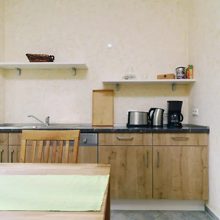Forest Retreat Near Berlin, Cleaning Included *